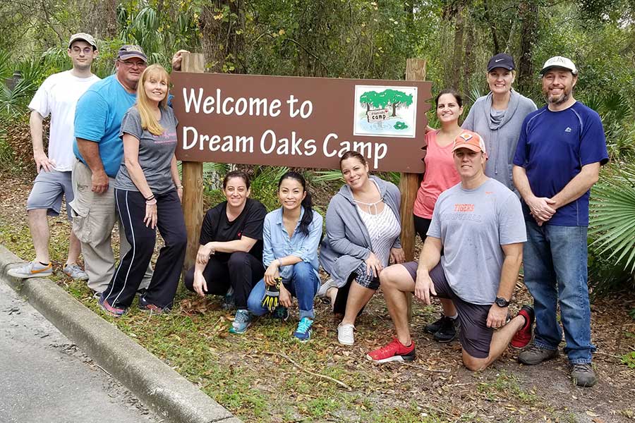 Sembler Volunteers at Foundation for Dreams: Dream Oaks Camp
